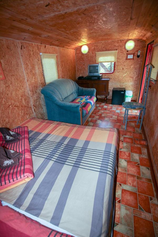 Karavan Štúrovo Bagian luar foto